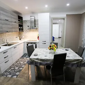 Casa Jonny Nápoles