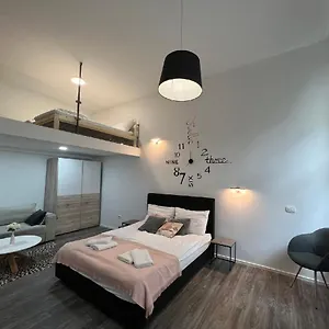 absolutum-apartments.hotels-in-ljubljana.com/
